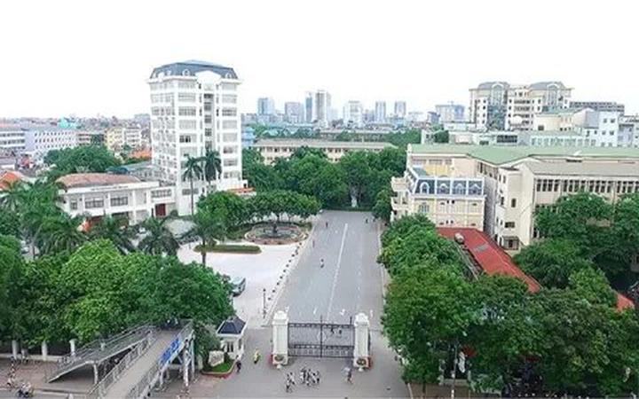 Tiểu thư chuỗi siêu thị lớn ở - Cảm hứng video marketing từ Hotspot Matrix